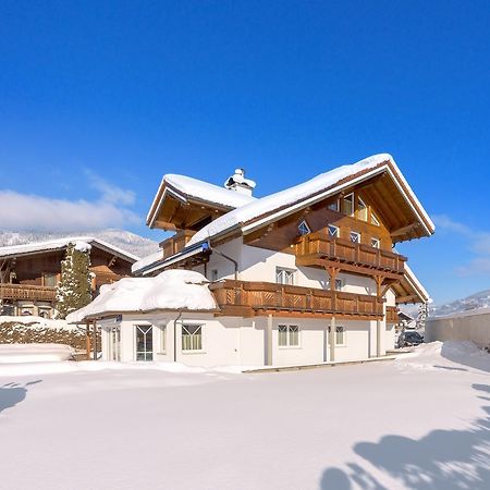 Haus Meneweger Flachau Exterior foto
