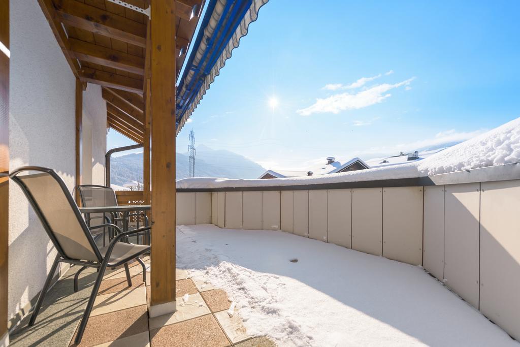 Haus Meneweger Flachau Exterior foto